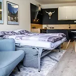 דירה The Town Hall -welcome Apartment-free Outdoor Parking-ac